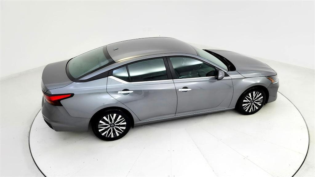 used 2023 Nissan Altima car, priced at $21,066