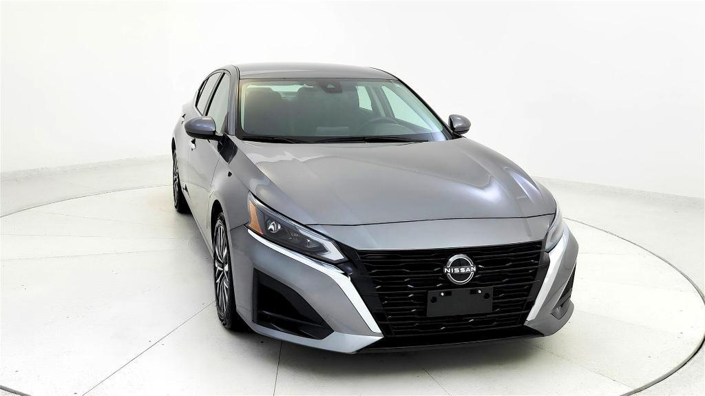 used 2023 Nissan Altima car, priced at $21,066
