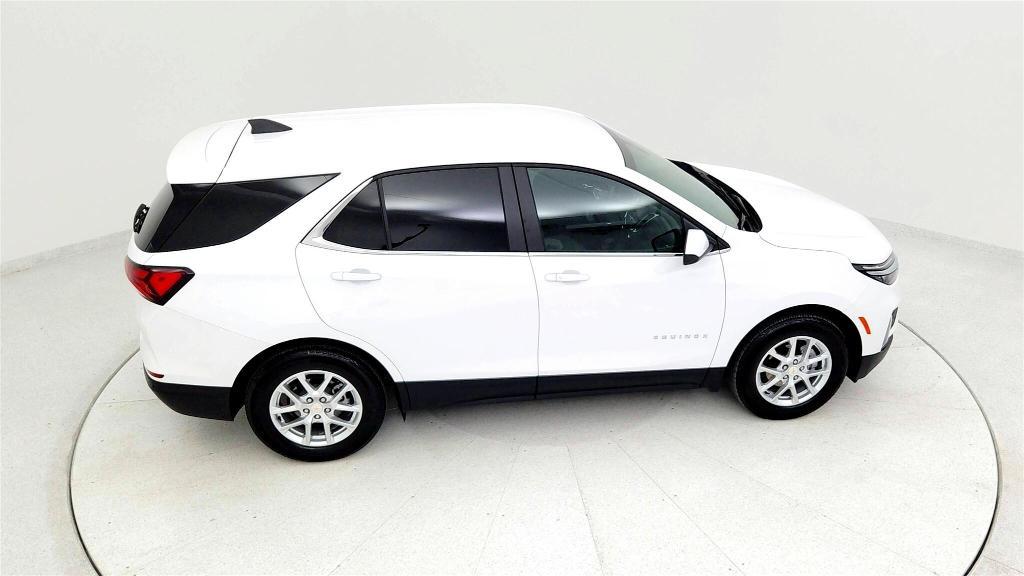 used 2024 Chevrolet Equinox car, priced at $25,599