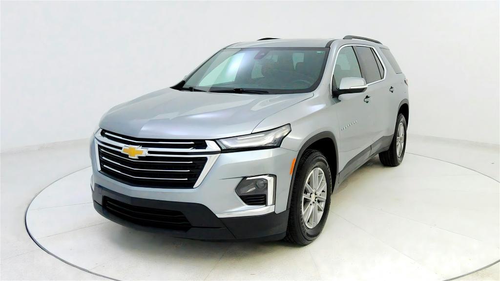 used 2023 Chevrolet Traverse car, priced at $30,299