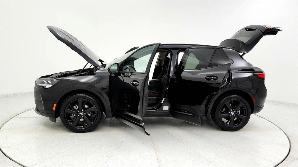 used 2023 Buick Envision car, priced at $24,334