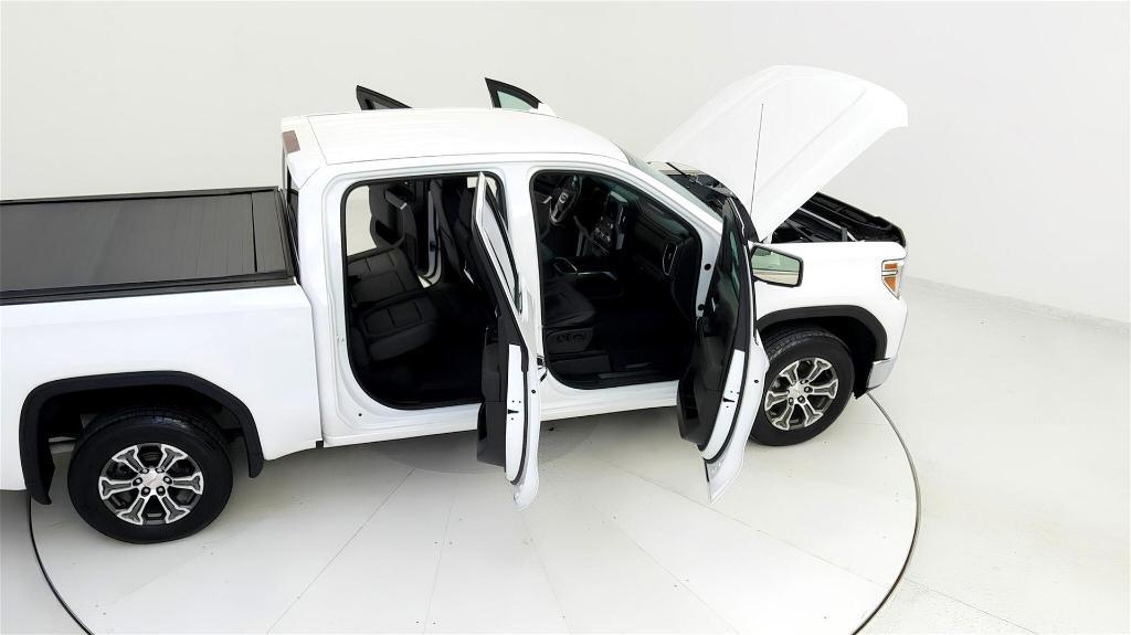 used 2019 GMC Sierra 1500 car, priced at $28,992