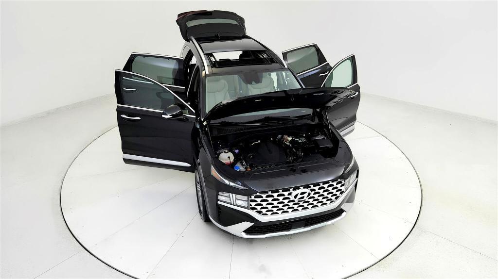 used 2023 Hyundai Santa Fe car, priced at $24,202