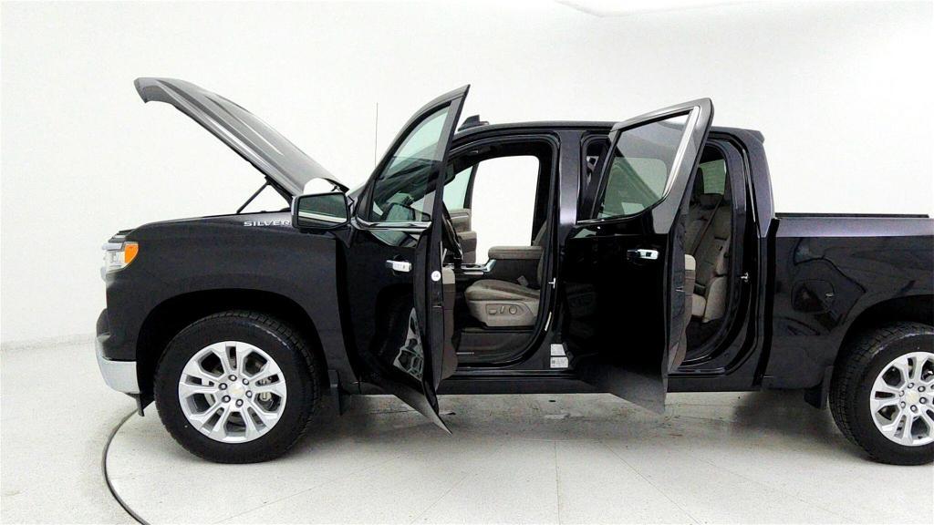 used 2023 Chevrolet Silverado 1500 car, priced at $37,142
