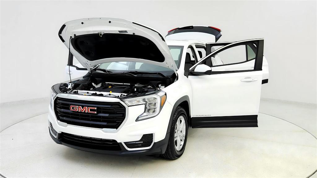 used 2024 GMC Terrain car, priced at $26,748