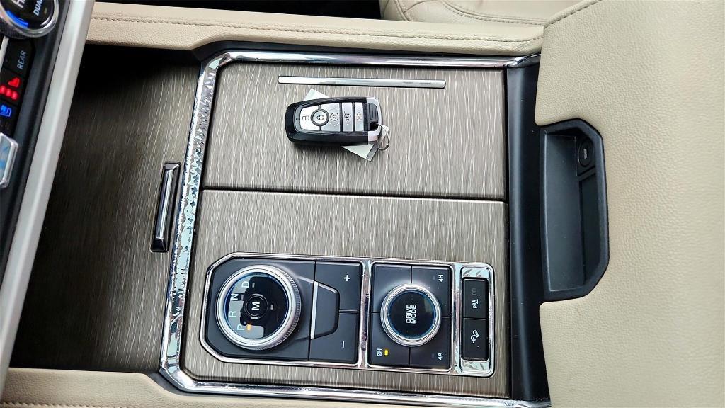 used 2022 Ford Expedition car, priced at $40,999