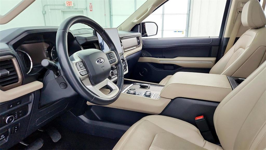 used 2022 Ford Expedition car, priced at $40,999