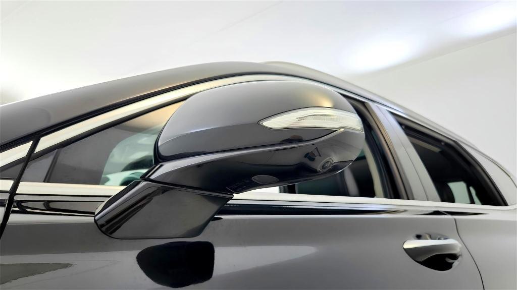 used 2023 Hyundai Santa Fe car, priced at $24,202