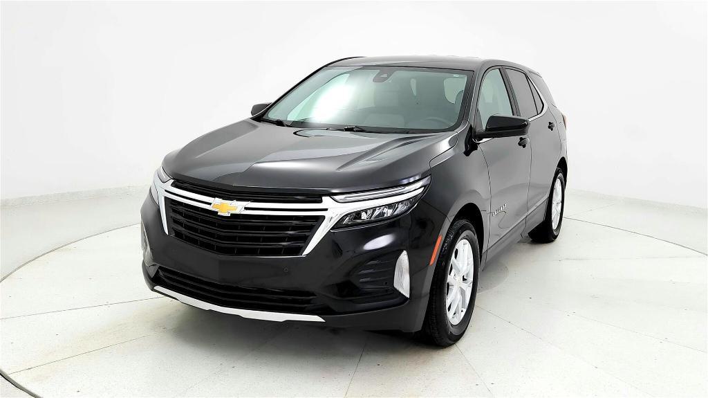 used 2024 Chevrolet Equinox car, priced at $21,456