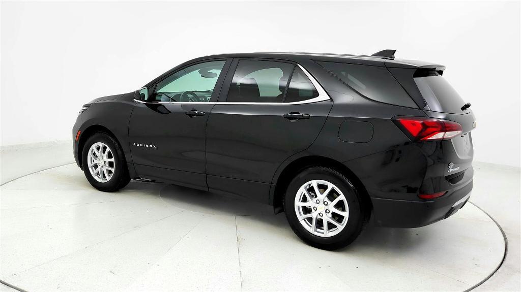 used 2024 Chevrolet Equinox car, priced at $21,456