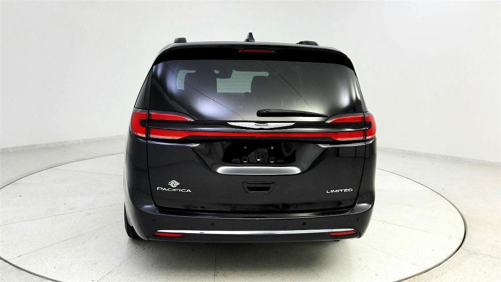 used 2023 Chrysler Pacifica car, priced at $29,944
