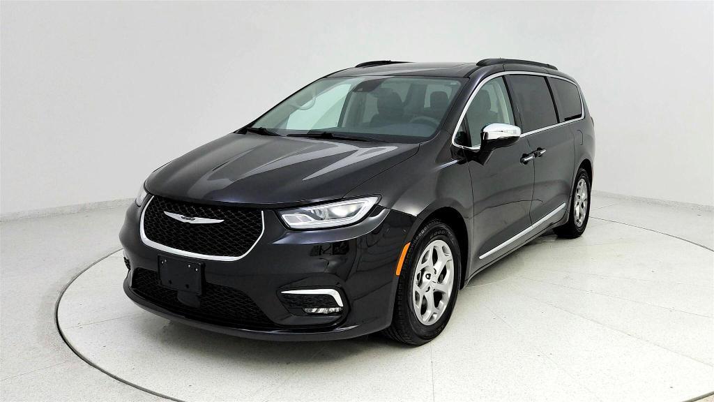 used 2023 Chrysler Pacifica car, priced at $29,944