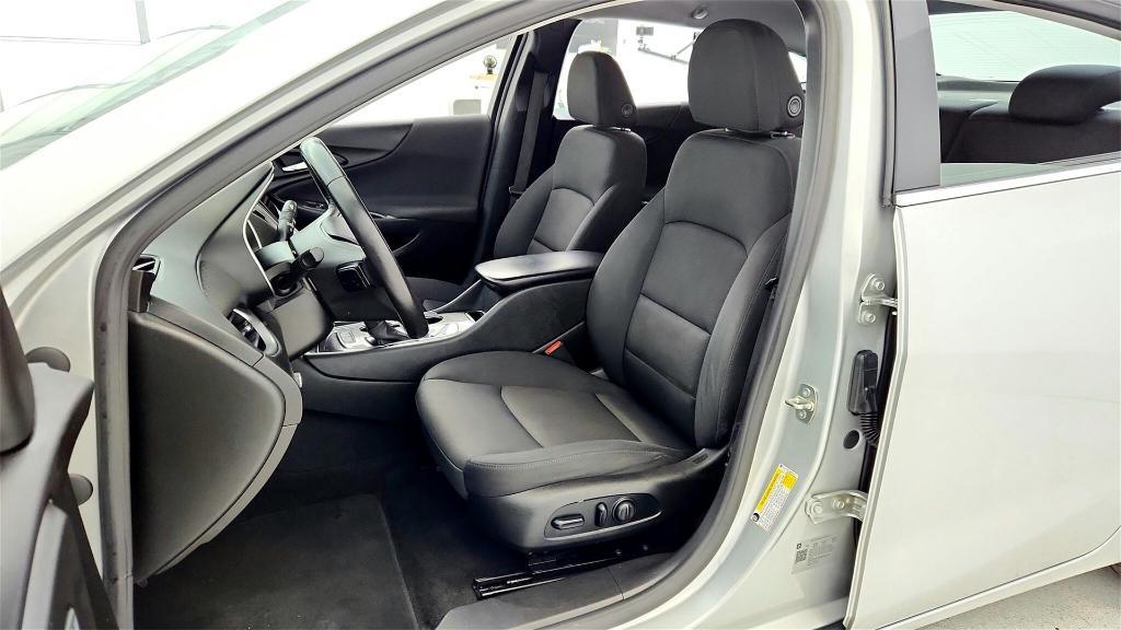used 2021 Chevrolet Malibu car, priced at $17,999