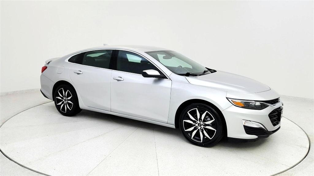 used 2021 Chevrolet Malibu car, priced at $17,999