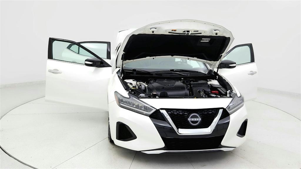 used 2023 Nissan Maxima car, priced at $24,637