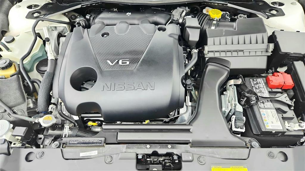 used 2023 Nissan Maxima car, priced at $24,637
