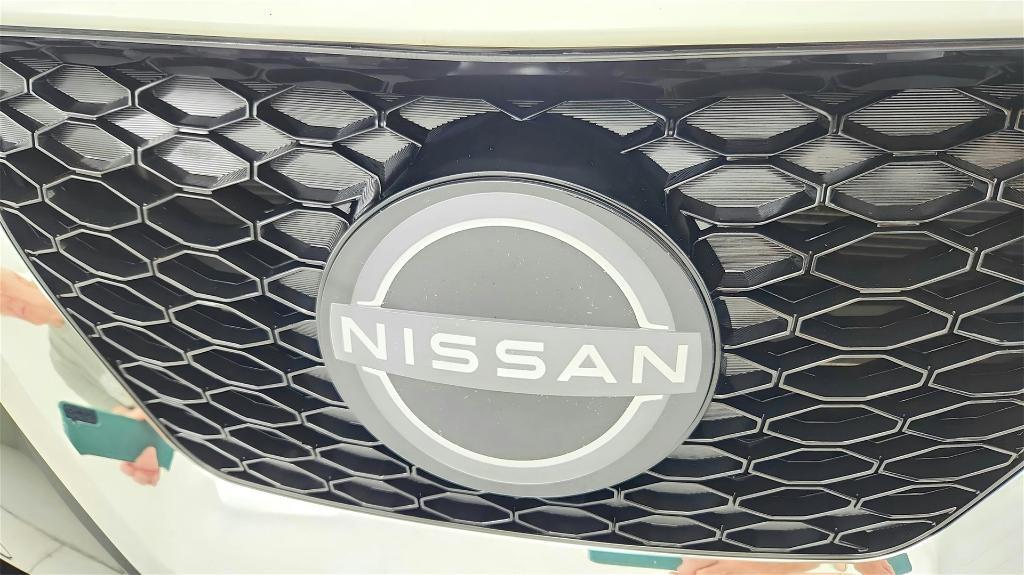 used 2023 Nissan Maxima car, priced at $24,637