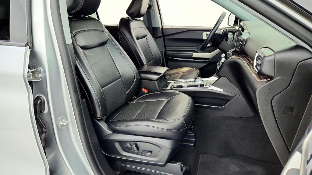 used 2023 Ford Explorer car, priced at $30,542