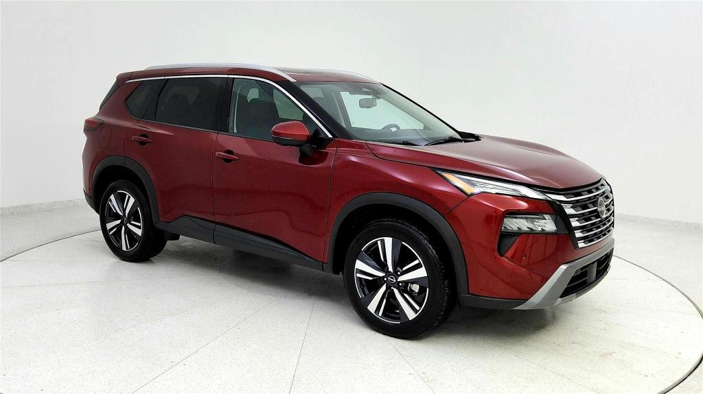 used 2024 Nissan Rogue car, priced at $31,899