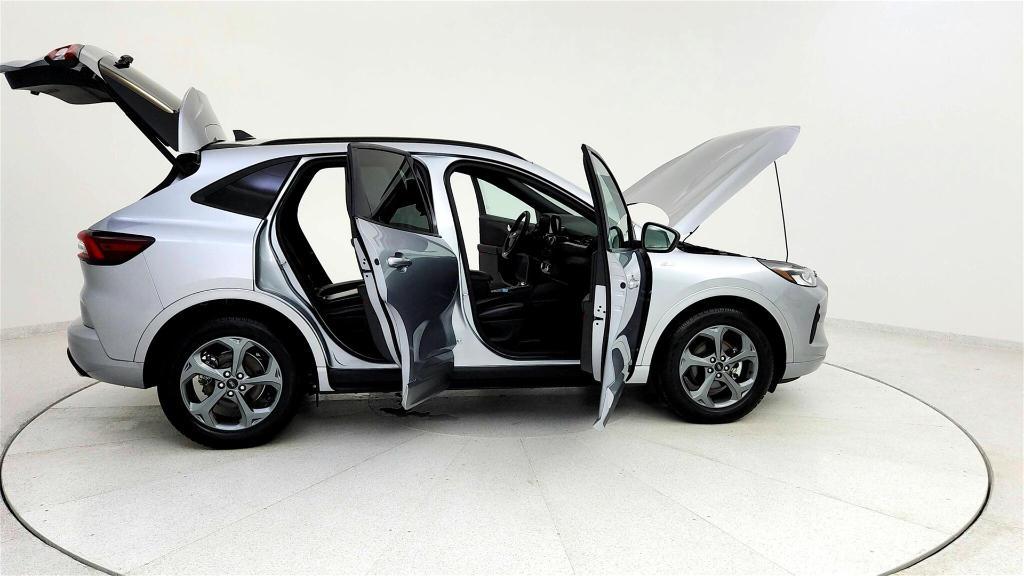 used 2023 Ford Escape car, priced at $21,439