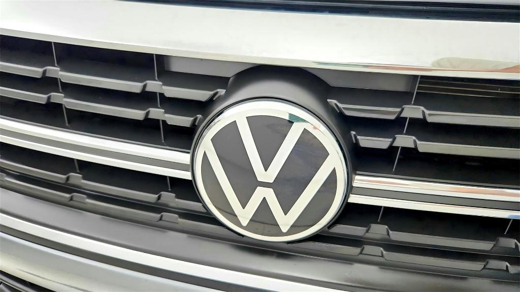 used 2024 Volkswagen Jetta car, priced at $20,638