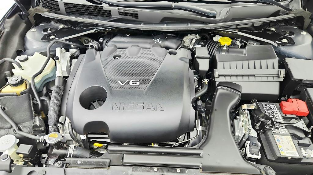 used 2023 Nissan Maxima car, priced at $24,761