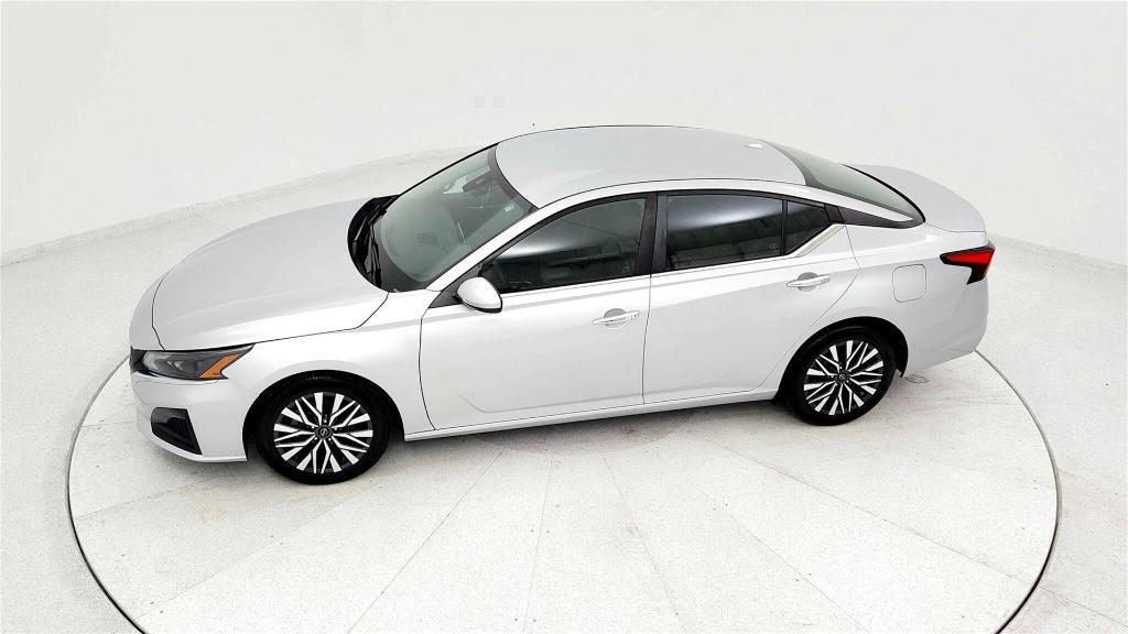 used 2023 Nissan Altima car, priced at $20,099