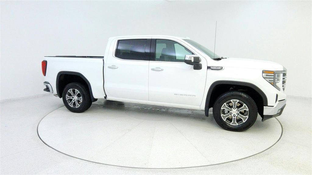 used 2024 GMC Sierra 1500 car, priced at $45,670