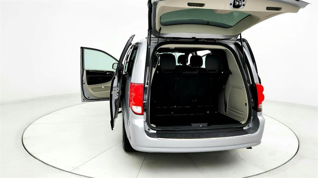 used 2018 Dodge Grand Caravan car, priced at $7,999