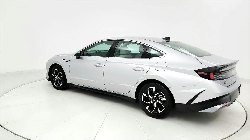 used 2024 Hyundai Sonata car, priced at $26,125