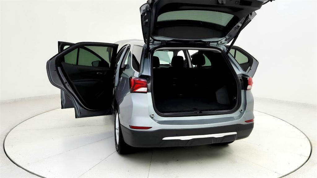 used 2024 Chevrolet Equinox car, priced at $25,585