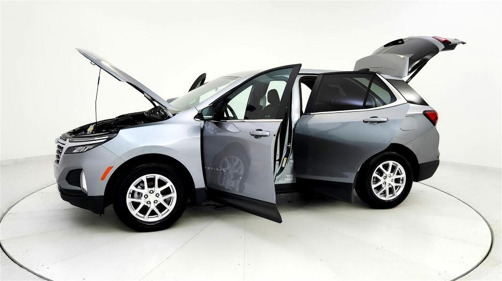 used 2024 Chevrolet Equinox car, priced at $25,585