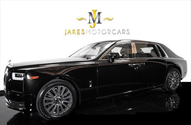 used 2020 Rolls-Royce Phantom car, priced at $359,888