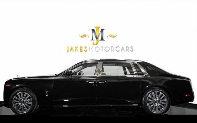 used 2020 Rolls-Royce Phantom car, priced at $359,888