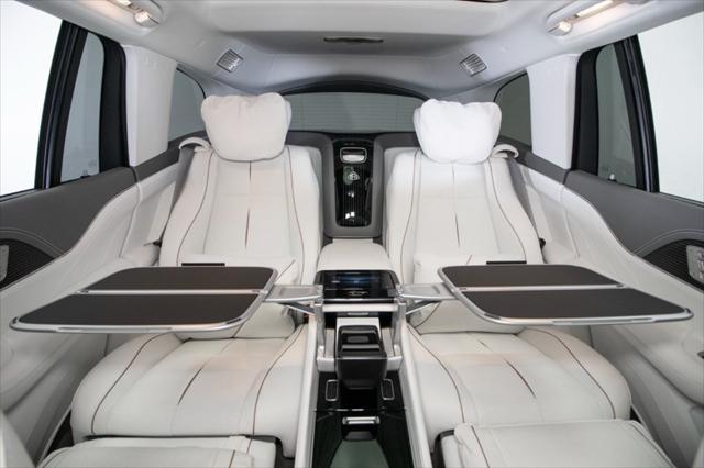 used 2023 Mercedes-Benz Maybach GLS 600 car, priced at $149,999
