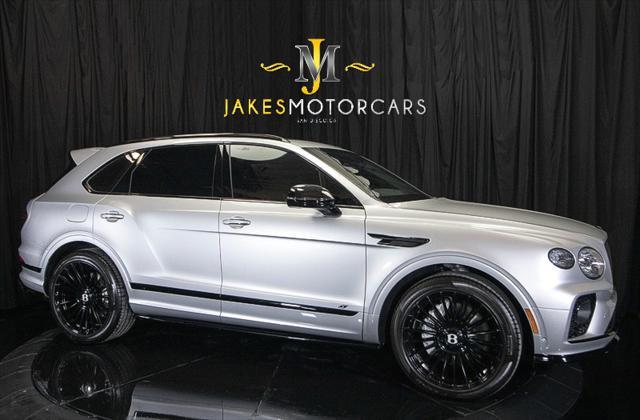 used 2023 Bentley Bentayga car, priced at $184,888