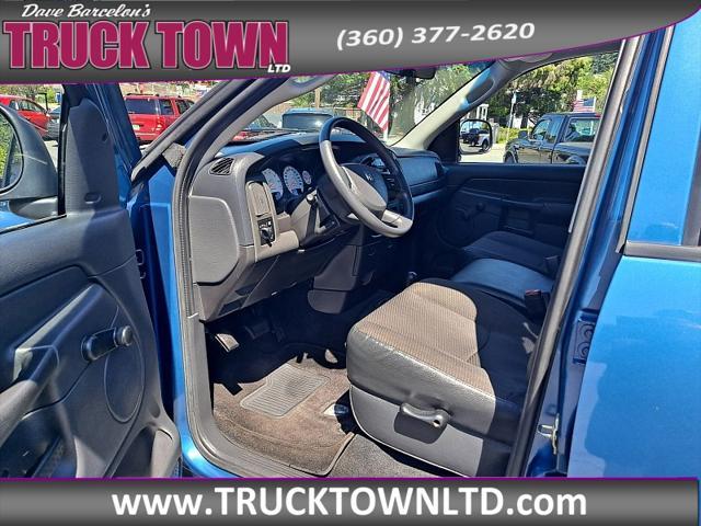used 2005 Dodge Ram 1500 car, priced at $14,999