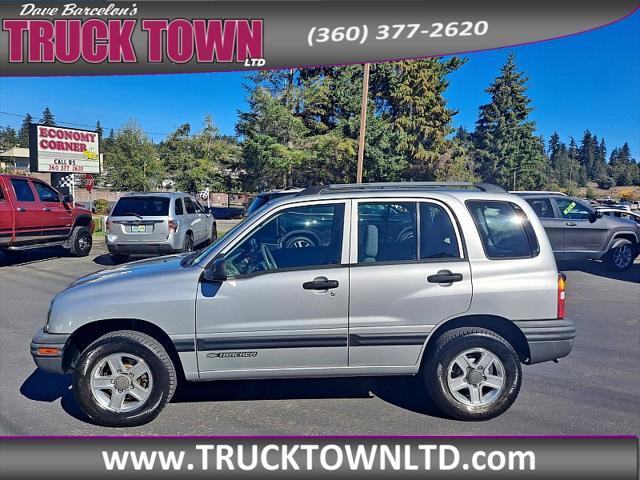 used 2004 Chevrolet Tracker car, priced at $11,999