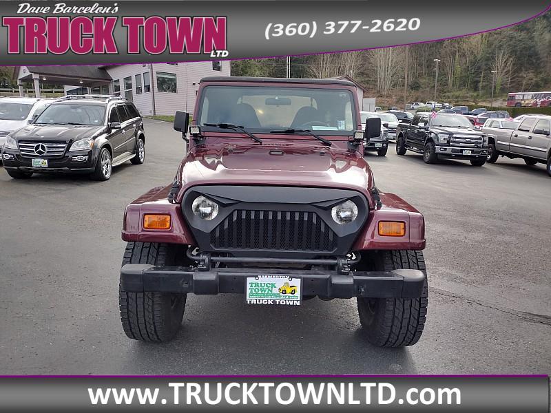 used 2001 Jeep Wrangler car, priced at $11,393