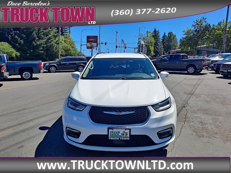 used 2022 Chrysler Pacifica car, priced at $24,999