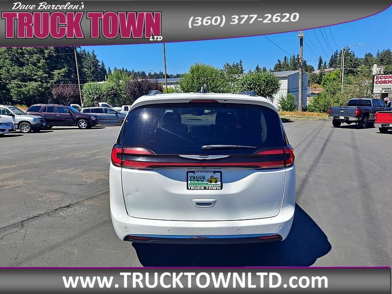 used 2022 Chrysler Pacifica car, priced at $24,999