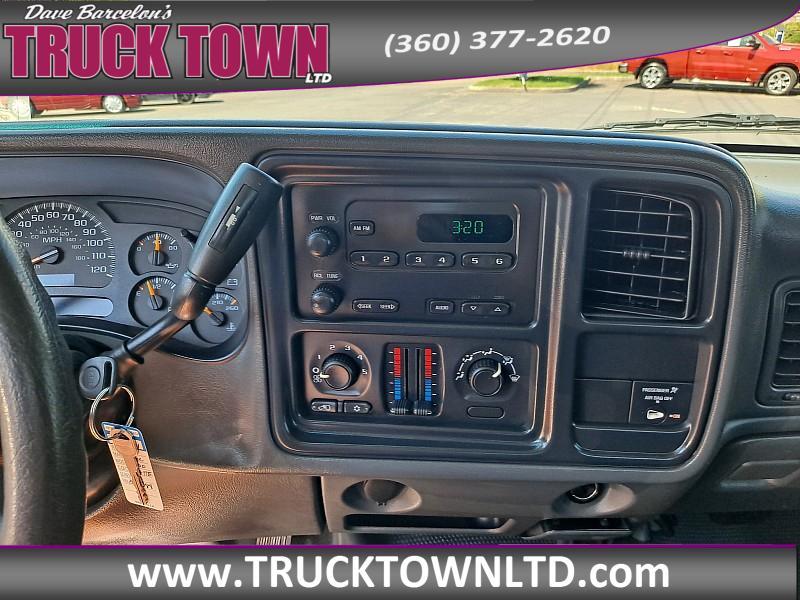 used 2005 GMC Sierra 2500 car, priced at $13,999