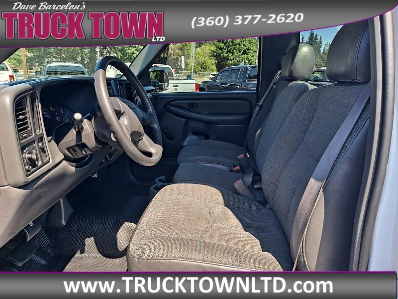 used 2005 GMC Sierra 2500 car, priced at $13,999