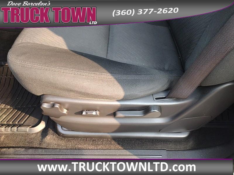 used 2013 GMC Yukon car, priced at $14,999