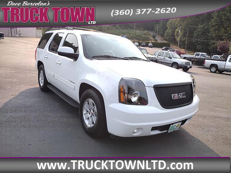 used 2013 GMC Yukon car, priced at $14,999