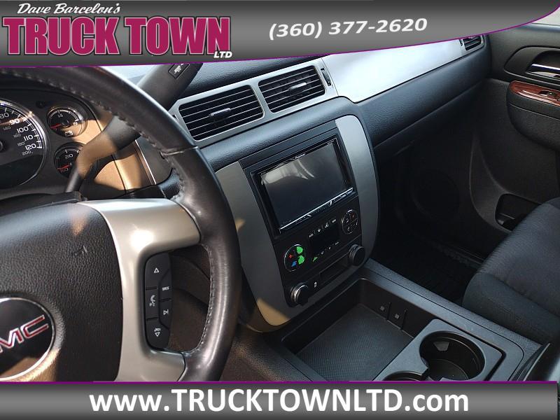 used 2013 GMC Yukon car, priced at $14,999