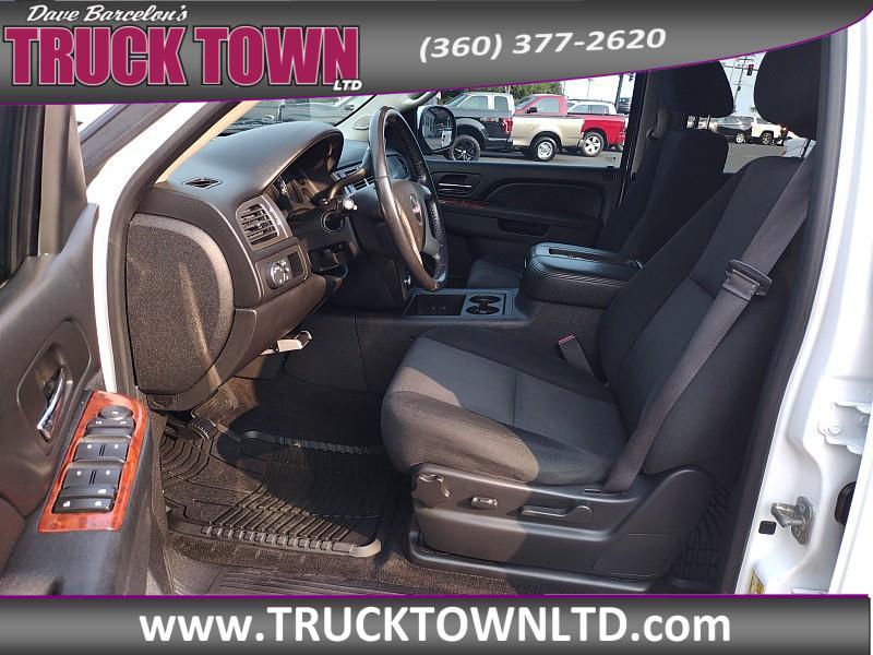 used 2013 GMC Yukon car, priced at $14,999