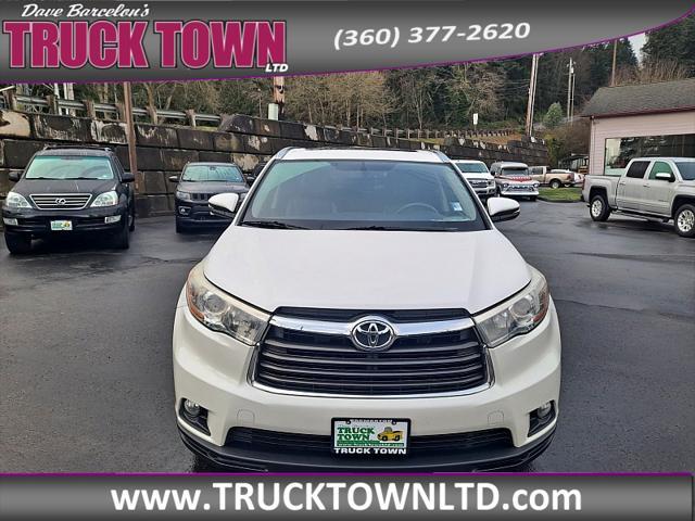 used 2016 Toyota Highlander car, priced at $21,999