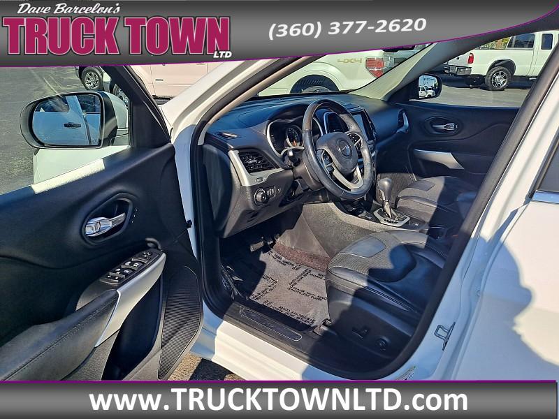 used 2018 Jeep Cherokee car, priced at $16,999