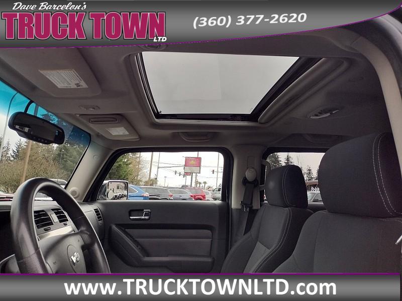 used 2008 Hummer H3 car, priced at $11,982